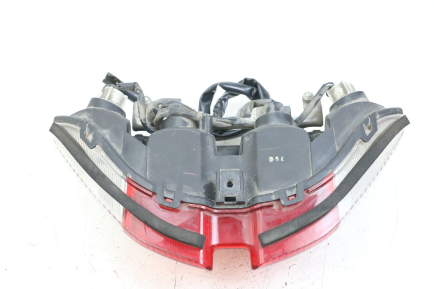 photo de FANALE POSTERIORE YAMAHA FJR ABS 1300 (2006 - 2012)