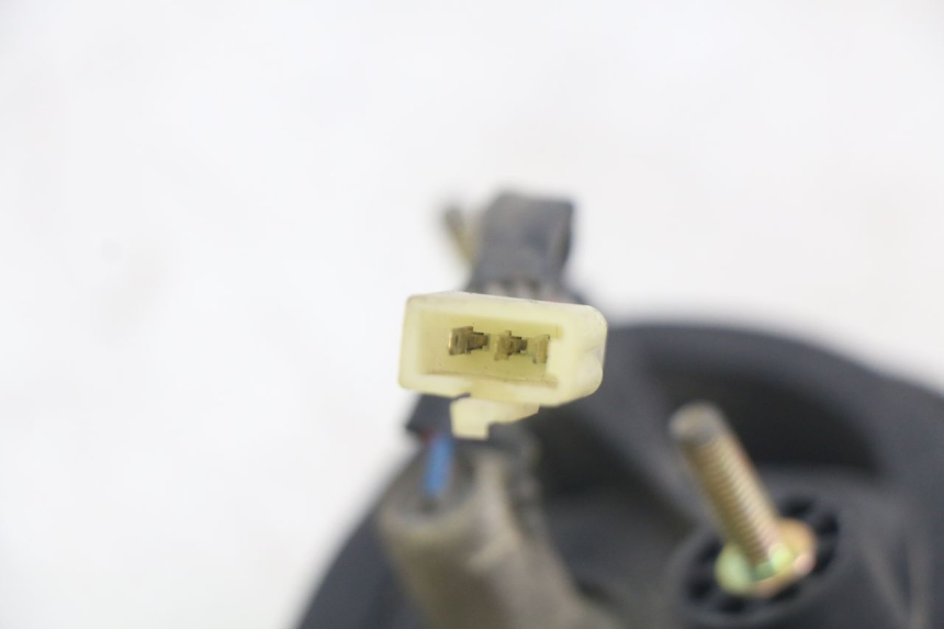 photo de FANALE POSTERIORE YAMAHA YZF R THUNDERCAT 600 (1996 - 2003)
