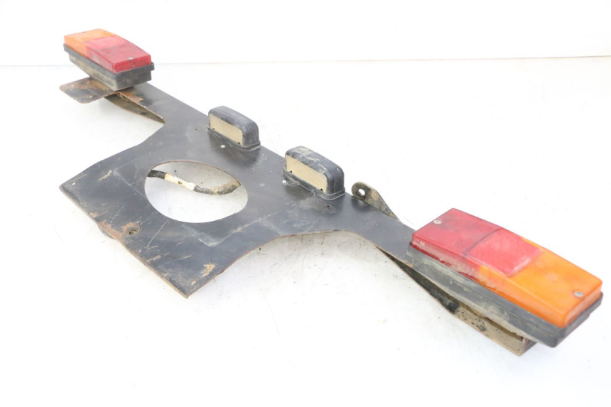 photo de FANALE STOP POSTERIORE  YAMAHA YFM GRIZZLY 550 (2008 - 2015)