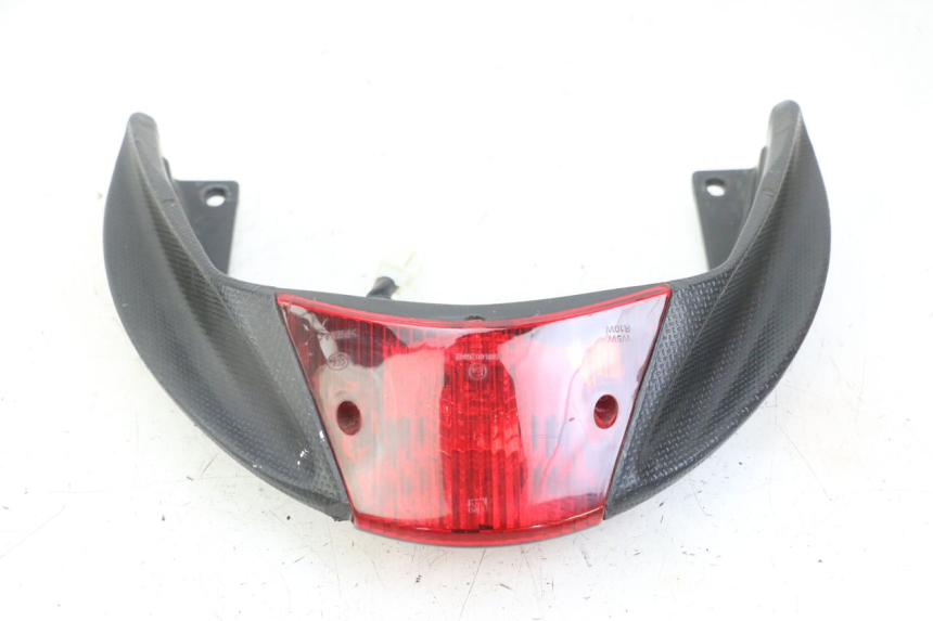 photo de FANALE POSTERIORE PIAGGIO ZIP 4T 50 (2018 - 2020)