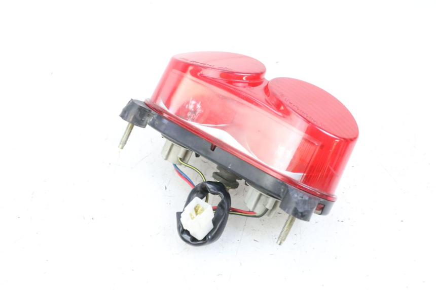 photo de FANALE STOP POSTERIORE  KAWASAKI ZR 7 750 (1999 - 2001) - Zoom sullo stato d'uso