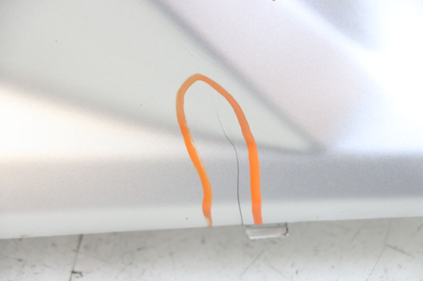 photo de PARAFANGO POSTERIORE DESTRO YAMAHA AEROX 2T 50 (2013 - 2017)