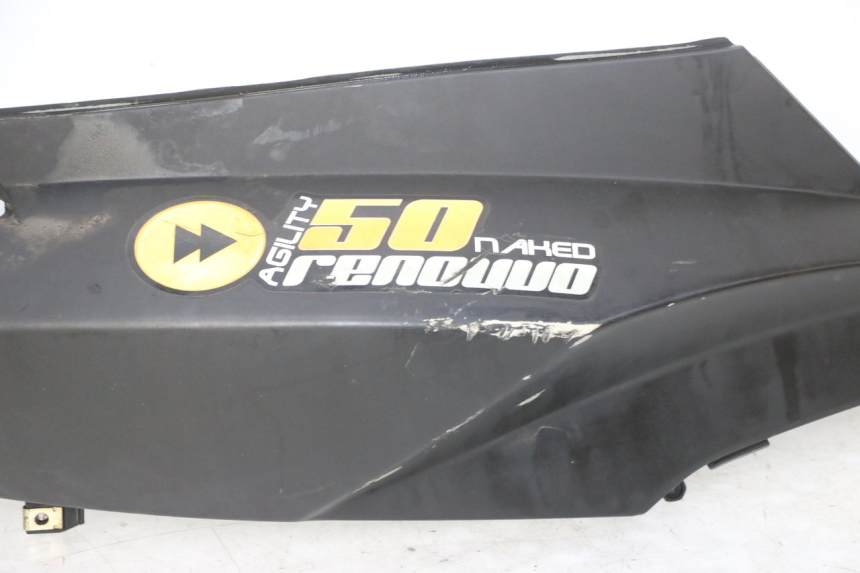 photo de CARENA POSTERIORE DESTRA KYMCO AGILITY NAKED RENOUVO 2T 50 (2011 - 2018)