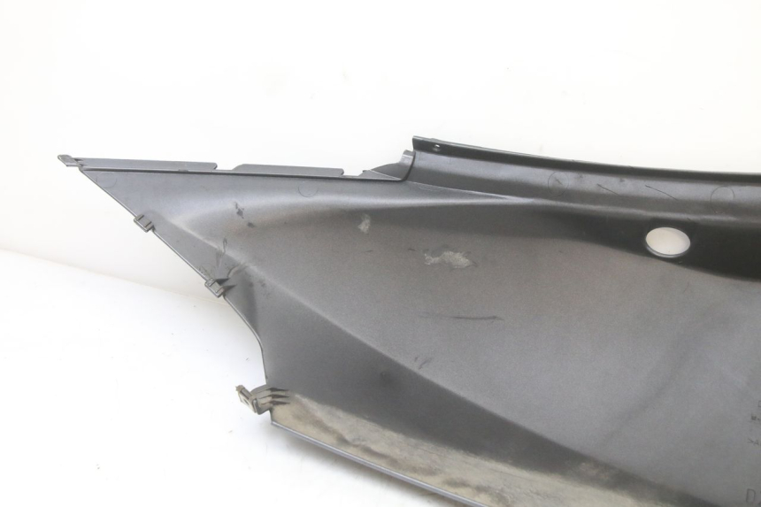 photo de PARAFANGO POSTERIORE DESTRO APRILIA ATLANTIC 125 (2003 - 2009)