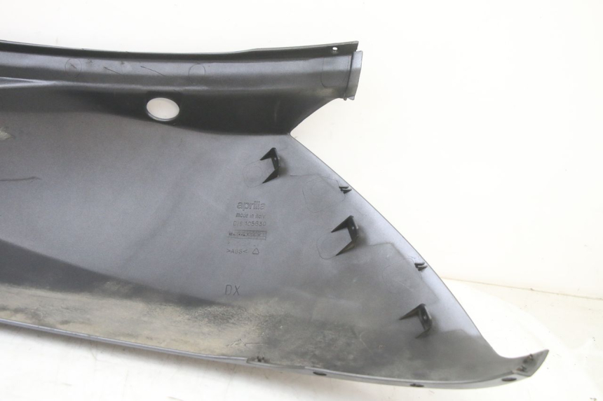 photo de PARAFANGO POSTERIORE DESTRO APRILIA ATLANTIC 125 (2003 - 2009)