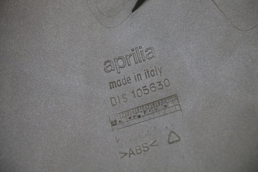 photo de PARAFANGO POSTERIORE DESTRO APRILIA ATLANTIC 125 (2003 - 2009)
