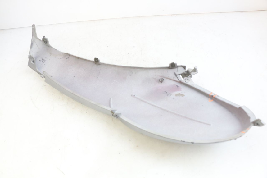 photo de PARAFANGO POSTERIORE DESTRO APRILIA SCARABEO LIGHT 125 (2007 - 2011)
