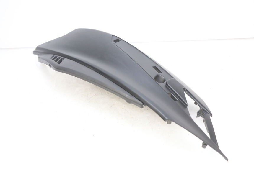 photo de PARAFANGO POSTERIORE DESTRO APRILIA SXR 50 (2021 - 2023)