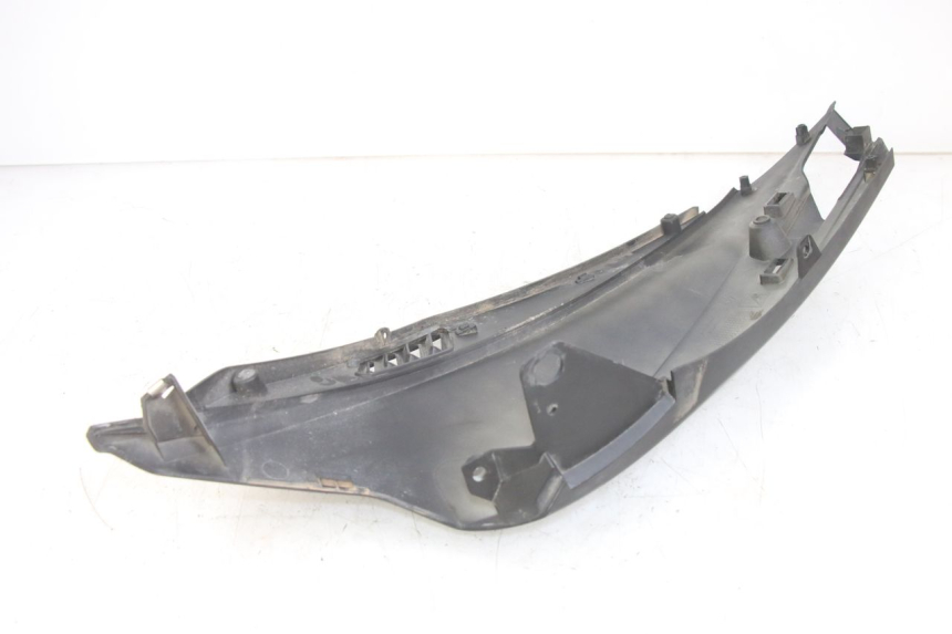 photo de PARAFANGO POSTERIORE DESTRO APRILIA SXR 50 (2021 - 2023)