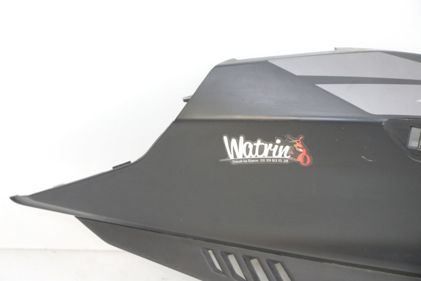photo de PARAFANGO POSTERIORE DESTRO APRILIA SXR 50 (2021 - 2023)