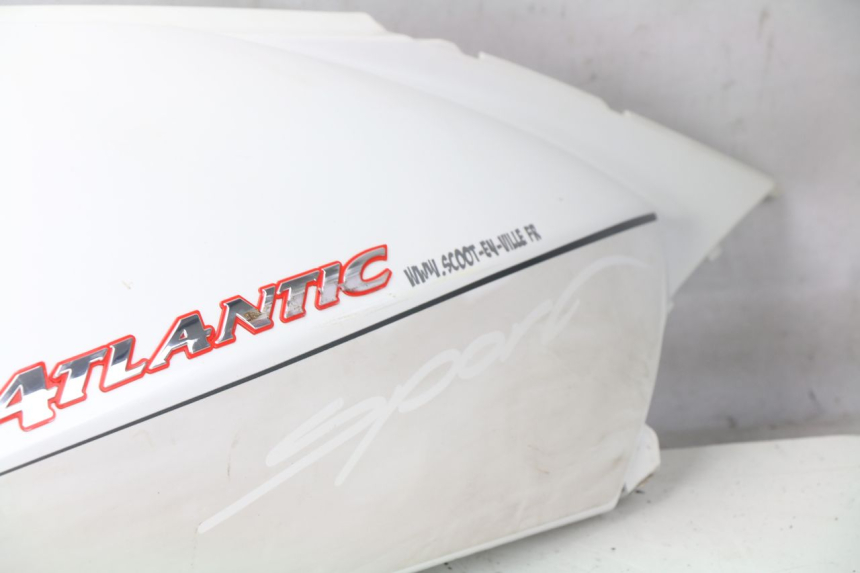photo de PARAFANGO POSTERIORE DESTRO APRILIA ATLANTIC S 125 (2010 - 2013)