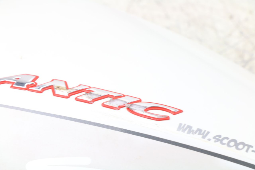 photo de PARAFANGO POSTERIORE DESTRO APRILIA ATLANTIC S 125 (2010 - 2013)