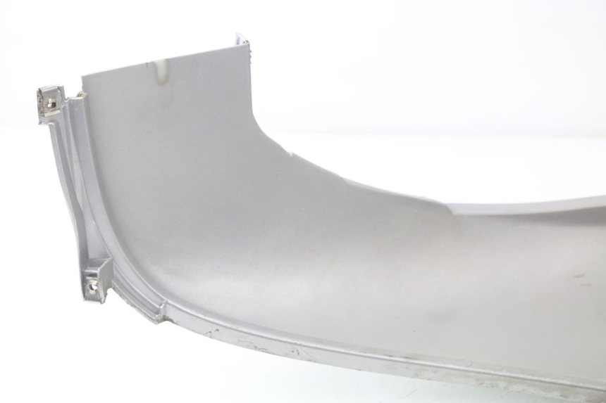 photo de PARAFANGO POSTERIORE DESTRO PIAGGIO BEVERLY 125 (1998 - 2005)