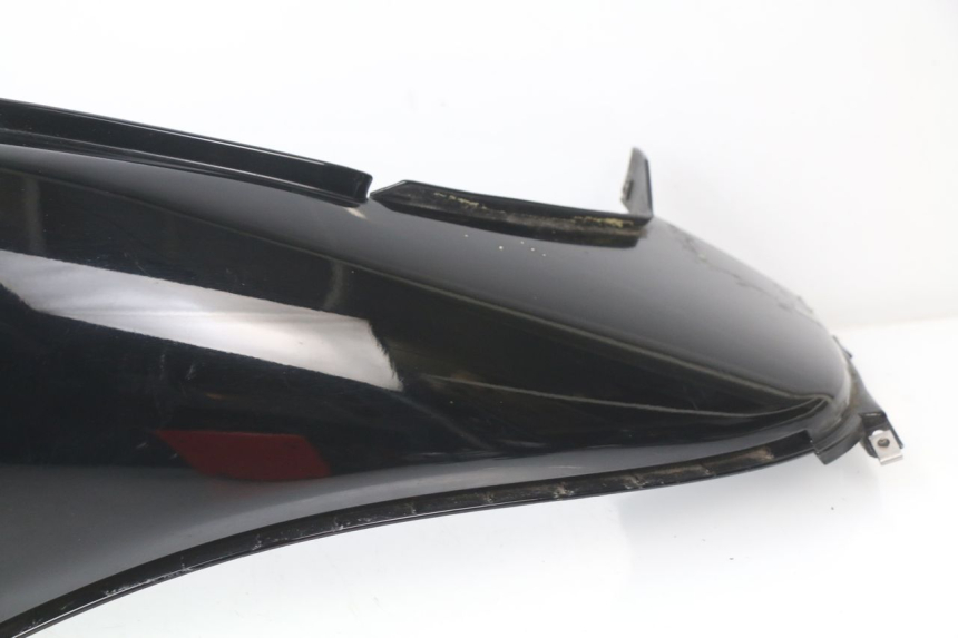 photo de PARAFANGO POSTERIORE DESTRO PIAGGIO BEVERLY 125 (1998 - 2005)