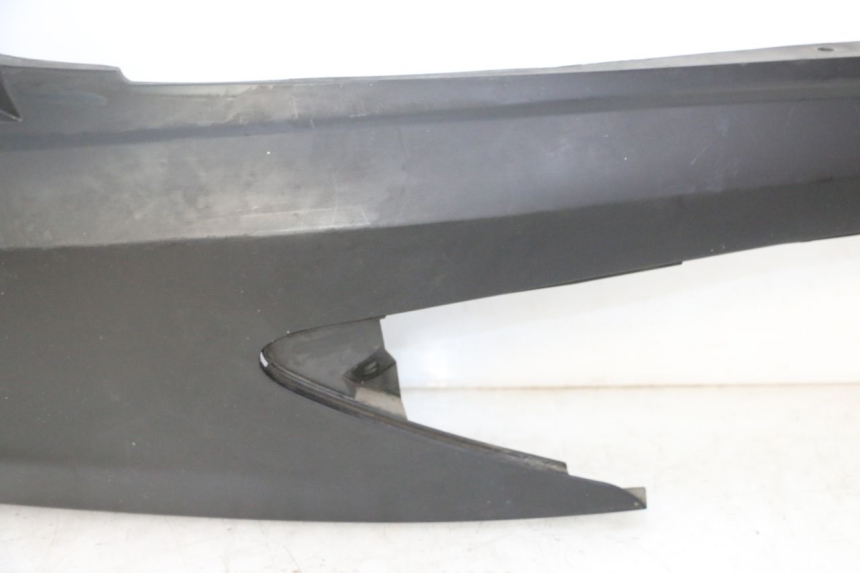 photo de CARENA POSTERIORE DESTRA SUZUKI BURGMAN 125 (2007 - 2014)