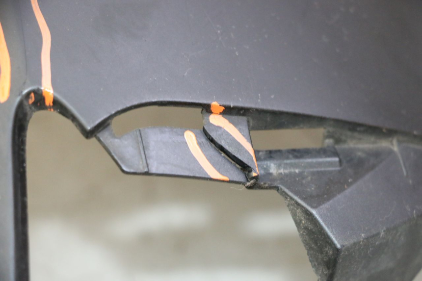 photo de CARENA POSTERIORE DESTRA SUZUKI BURGMAN 125 (2007 - 2014)