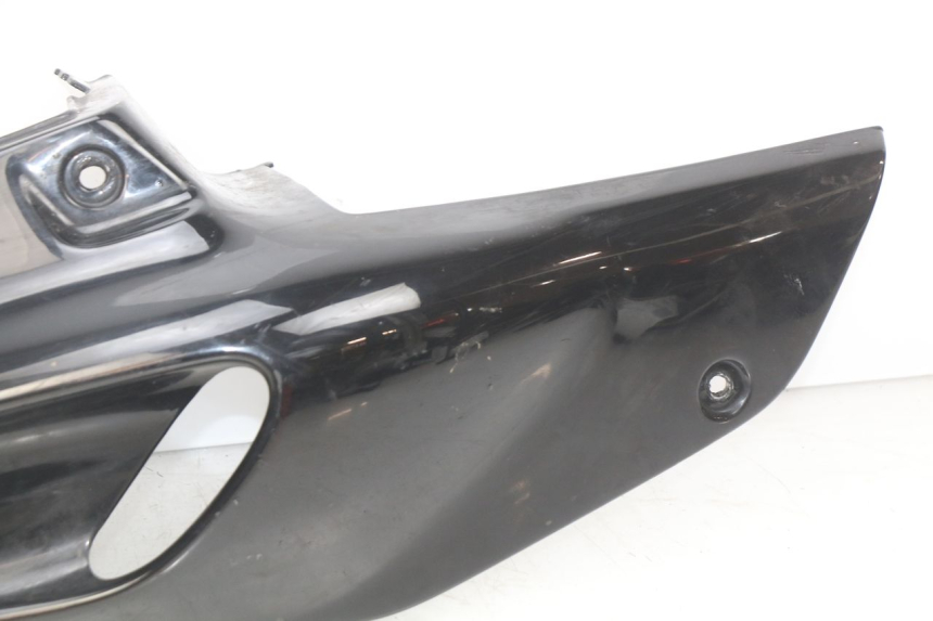 photo de PARAFANGO POSTERIORE DESTRO HONDA CBR RR FIREBLADE 900 (1992 - 1994)