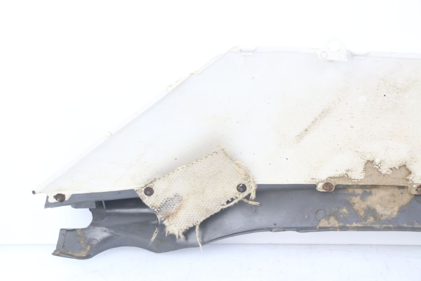 photo de PARAFANGO POSTERIORE DESTRO SUZUKI CP 80 (1985 - 1996)