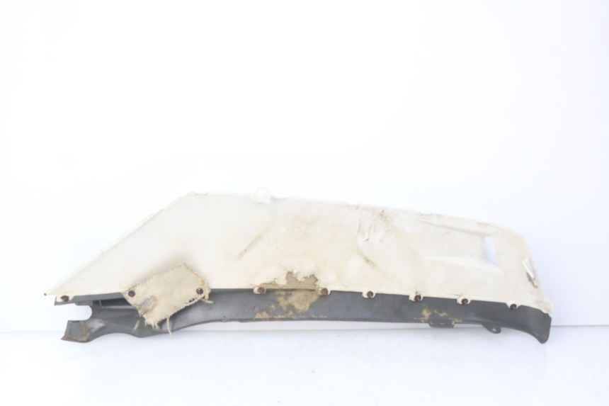 photo de PARAFANGO POSTERIORE DESTRO SUZUKI CP 80 (1985 - 1996)