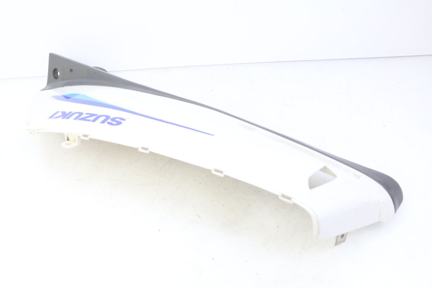 photo de PARAFANGO POSTERIORE DESTRO SUZUKI CP 80 (1985 - 1996)