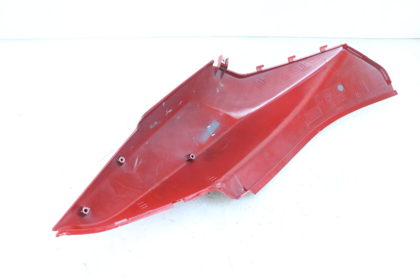 photo de PARAFANGO POSTERIORE DESTRO SYM CROX 4T 50 (2016 - 2023) - Zoom sullo stato d'uso