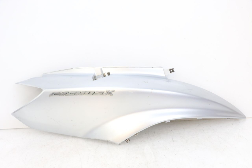 photo de PARAFANGO POSTERIORE DESTRO YAMAHA CYGNUS X 125 (2004 - 2007)