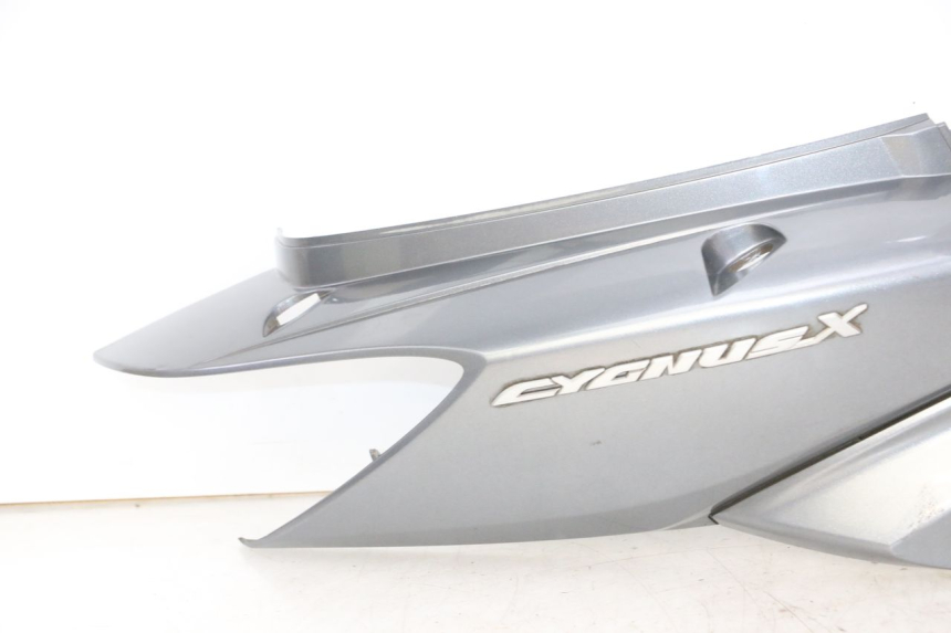 photo de PARAFANGO POSTERIORE DESTRO YAMAHA CYGNUS X INJECTION 125 (2007 - 2013)