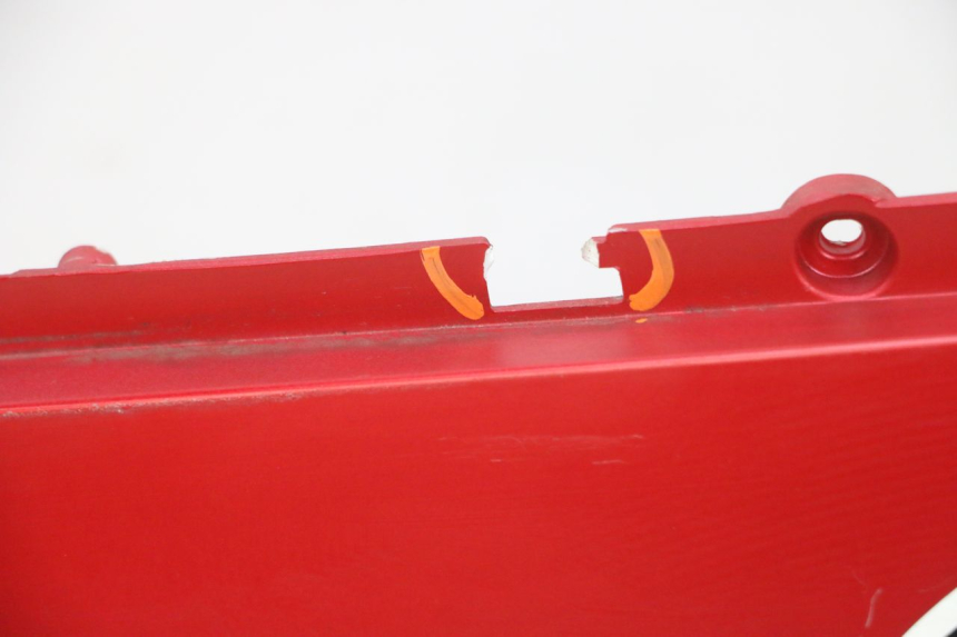 photo de CARENA POSTERIORE DESTRA PEUGEOT DJANGO 4T 50 (2014 - 2019) - Caratteristiche distintive