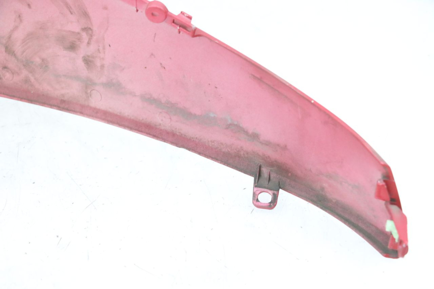 photo de CARENA POSTERIORE DESTRA PEUGEOT DJANGO 4T 50 (2014 - 2019) - Primo piano tecnico