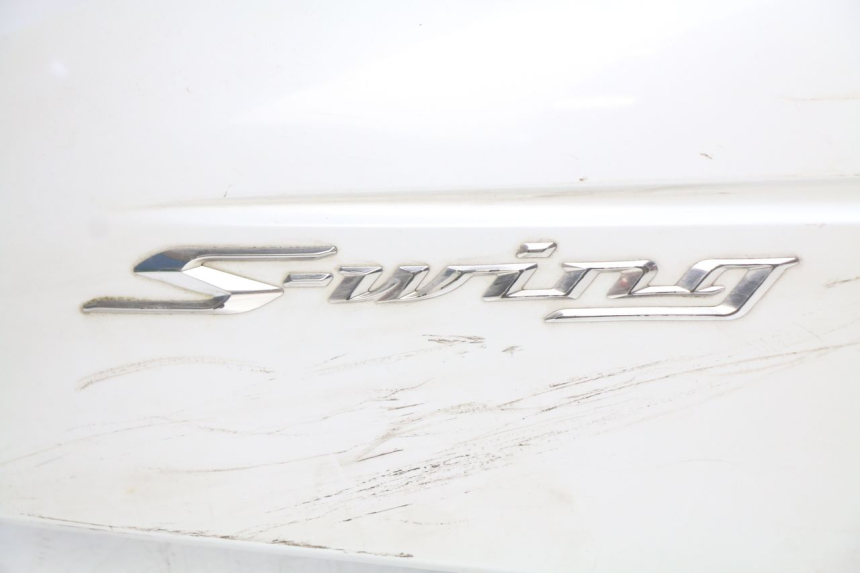 photo de PARAFANGO POSTERIORE DESTRO HONDA FES S-WING SWING ABS 125 (2007 - 2015)