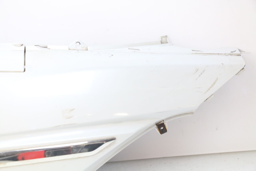 photo de PARAFANGO POSTERIORE DESTRO HONDA FES S-WING SWING ABS 125 (2007 - 2015)