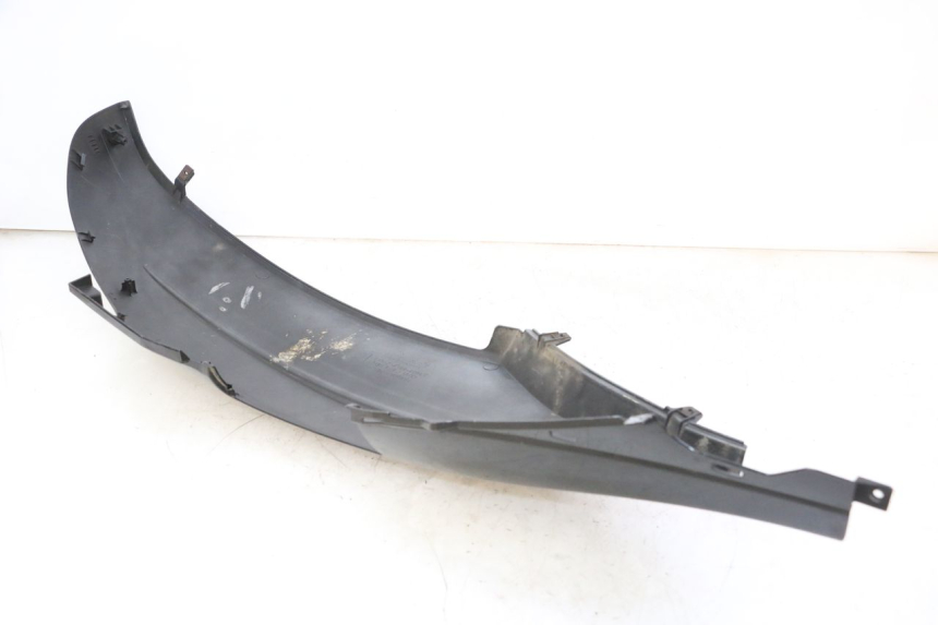 photo de PARAFANGO POSTERIORE DESTRO HONDA FES S-WING SWING ABS 125 (2007 - 2015)