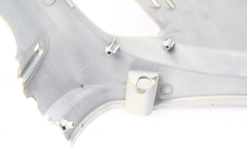 photo de PARAFANGO POSTERIORE DESTRO SYM FIDDLE 2 50 (2008 - 2013)