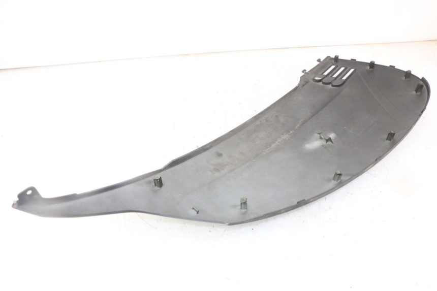 photo de PARAFANGO POSTERIORE DESTRO SYM FIDDLE 3 III 50 (2014 - 2020)