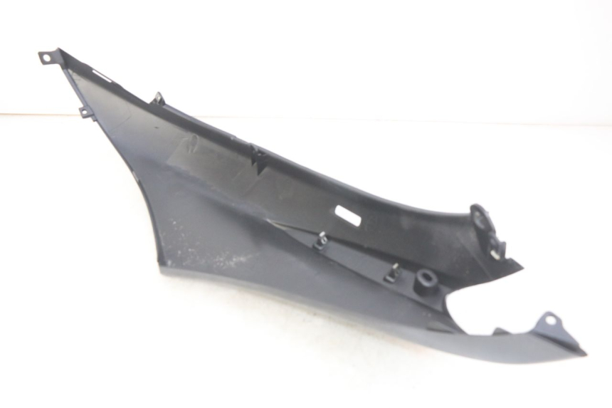 photo de PARAFANGO POSTERIORE DESTRO PIAGGIO FLY 4T 50 (2013 - 2017)
