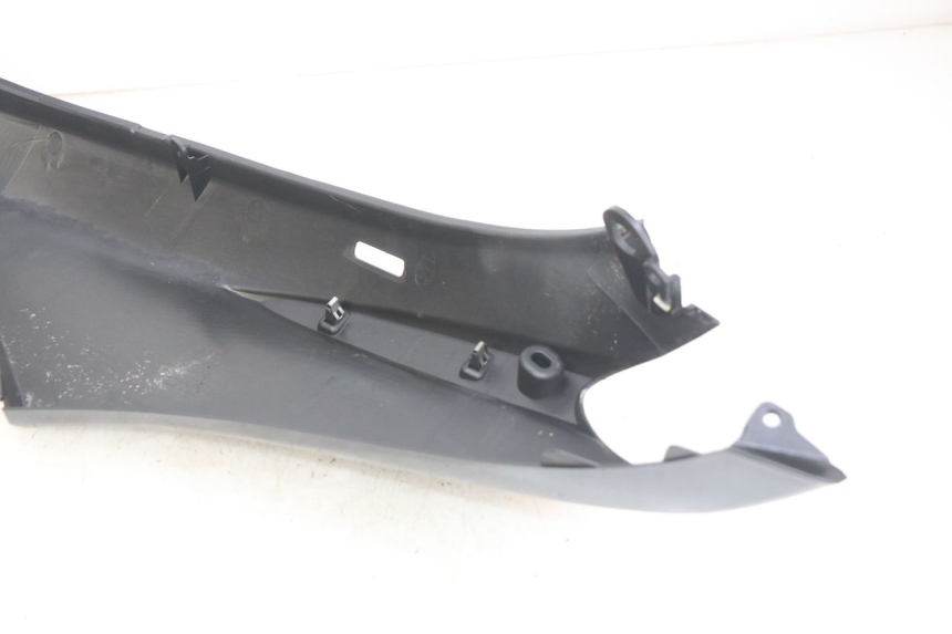 photo de PARAFANGO POSTERIORE DESTRO PIAGGIO FLY 4T 50 (2013 - 2017)