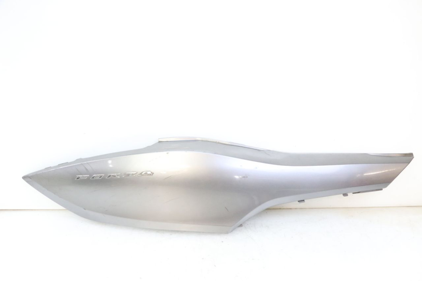 photo de CARENA POSTERIORE DESTRA HONDA FORZA ABS 300 (2013 - 2019)