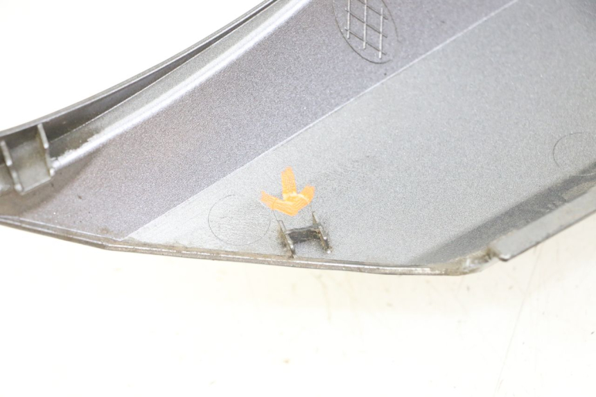 photo de CARENA POSTERIORE DESTRA HONDA FORZA ABS 300 (2013 - 2019)