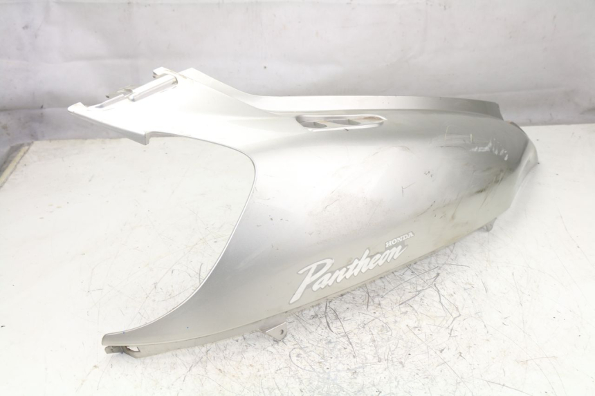 photo de PARAFANGO POSTERIORE DESTRO HONDA FES PANTHEON 2T 125 (1998 - 2002)