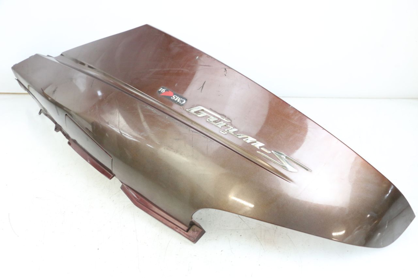 photo de PARAFANGO POSTERIORE DESTRO HONDA FES S-WING SWING ABS 125 (2007 - 2015)