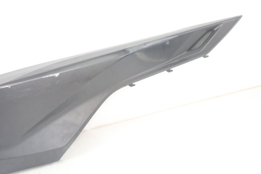 photo de CARENA POSTERIORE DESTRA HONDA FORZA 125 (2021 - 2025)