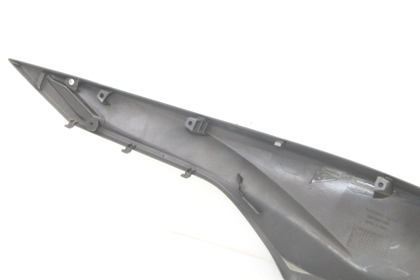 photo de CARENA POSTERIORE DESTRA HONDA FORZA 125 (2021 - 2025)