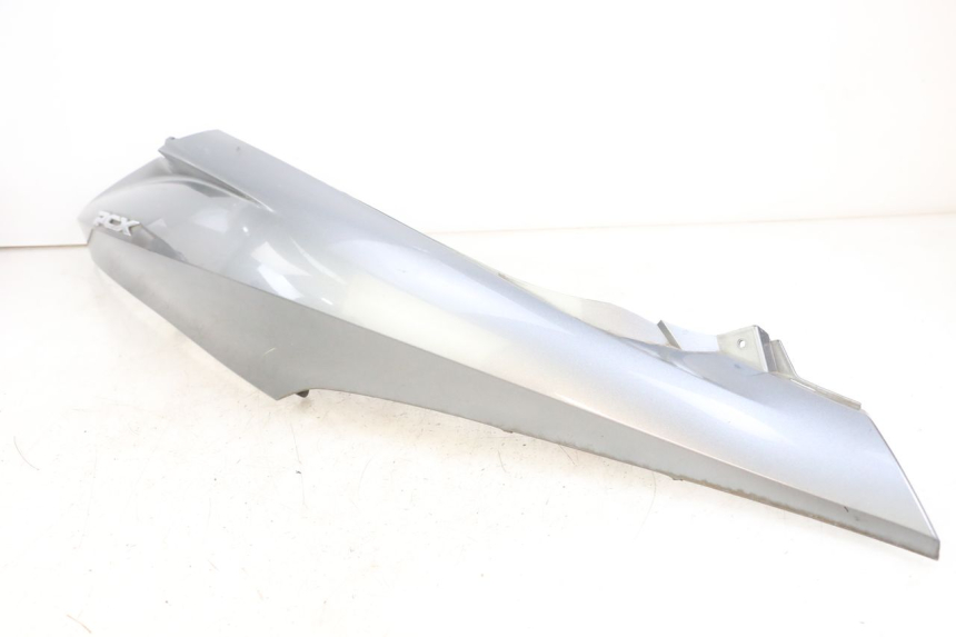 photo de PARAFANGO POSTERIORE DESTRO HONDA PCX (JF47) 125 (2012 - 2013)