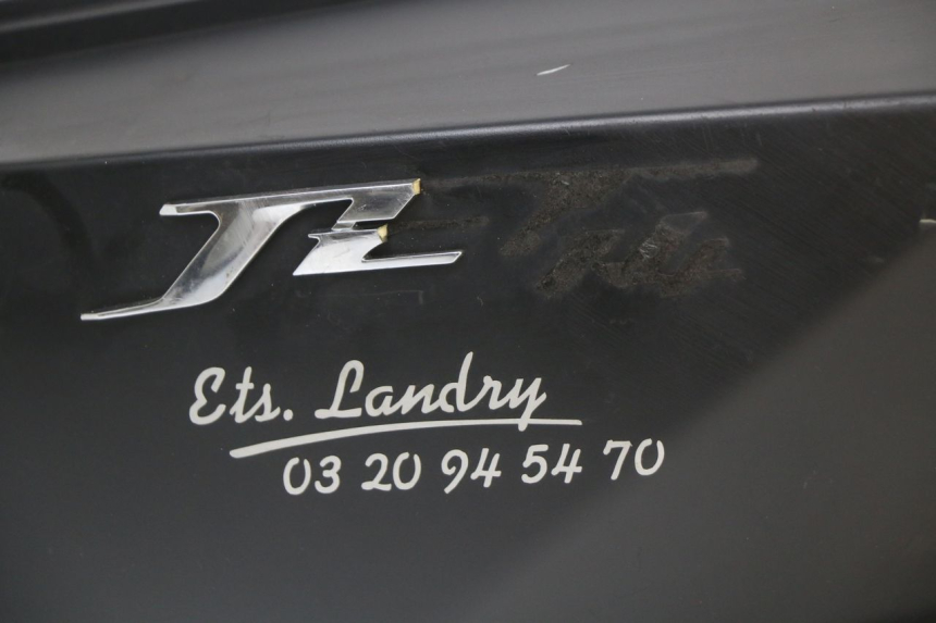 photo de PARAFANGO POSTERIORE DESTRO SYM JET 14 4T 50 (2018 - 2022)