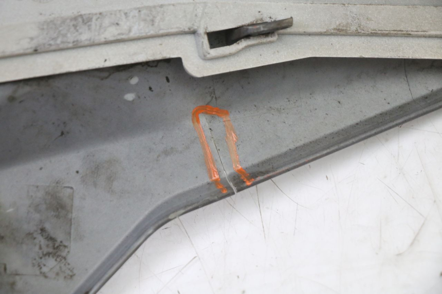 photo de PARAFANGO POSTERIORE DESTRO SYM JET 14 4T 50 (2018 - 2022)