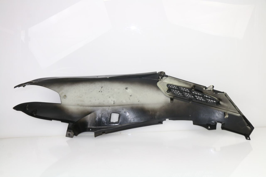 photo de PARAFANGO POSTERIORE DESTRO JONWAY AZTRAL 125 (2008 - 2017)