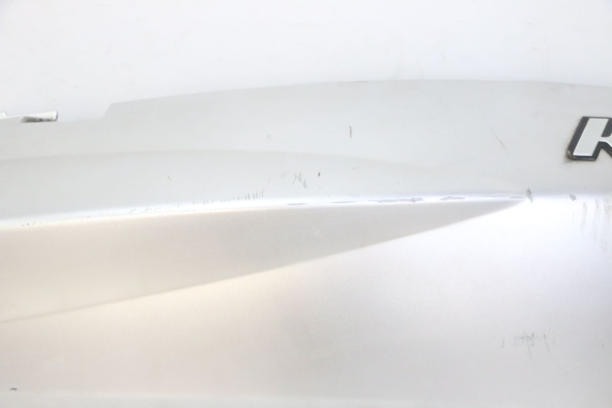 photo de CARENA POSTERIORE DESTRA PEUGEOT KISBEE 2T 50 (2018 - 2022)