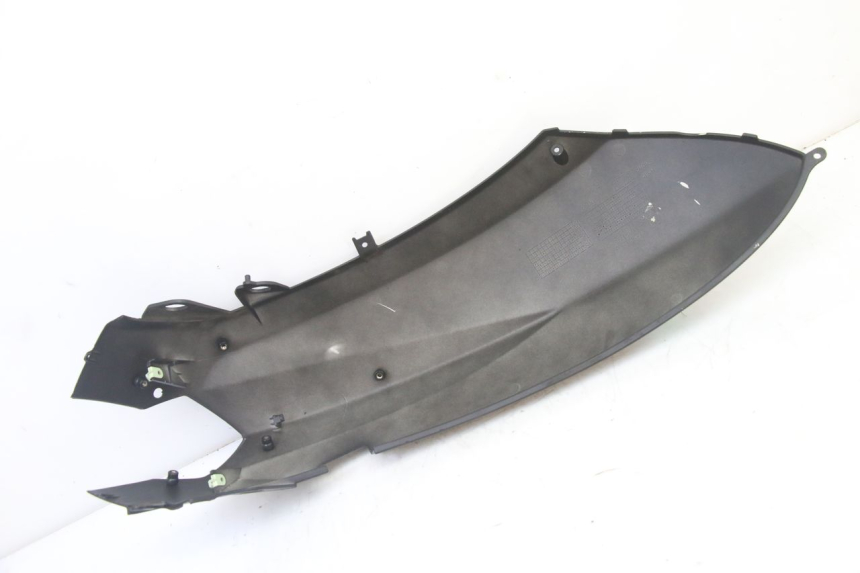 photo de PARAFANGO POSTERIORE DESTRO PEUGEOT KISBEE 4T 50 (2018 - 2022)