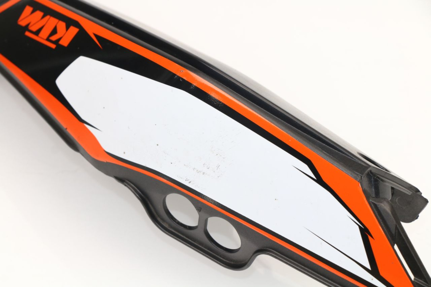 photo de PARAFANGO POSTERIORE DESTRO KTM DUKE ABS 125 (2011 - 2016)