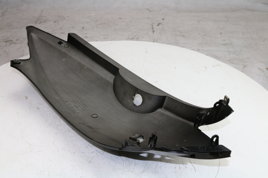 photo de PARAFANGO POSTERIORE DESTRO KYMCO GRAND DINK 125 (2002 - 2007)